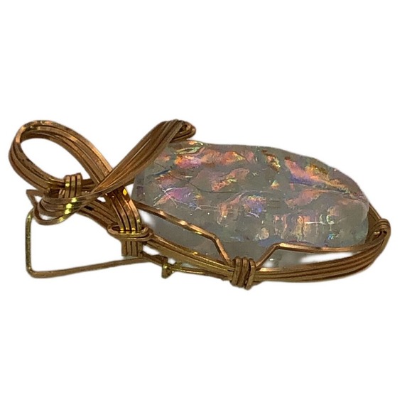 Gold Wire Wrapped Oval MOP Mother Of Pearl Dichroic Glass Pendant Necklace Charm - Picture 5 of 7